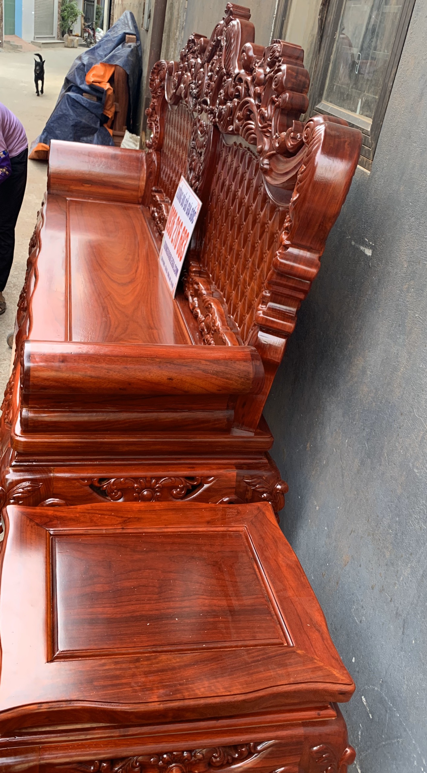 Bộ Hoàng Gia 6 món chất liệu gỗ Hương đỏ nhập khẩu 26