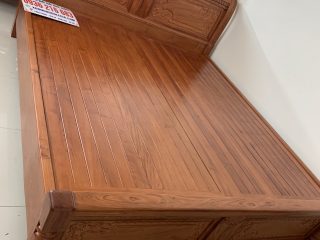 Giường chữ X gỗ Hương đá kích thước 200x220 Bác Toàn Hưng Yên 9