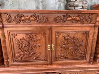 Kệ tivi cột nho con sóc gỗ Hương đá hàng dày 13