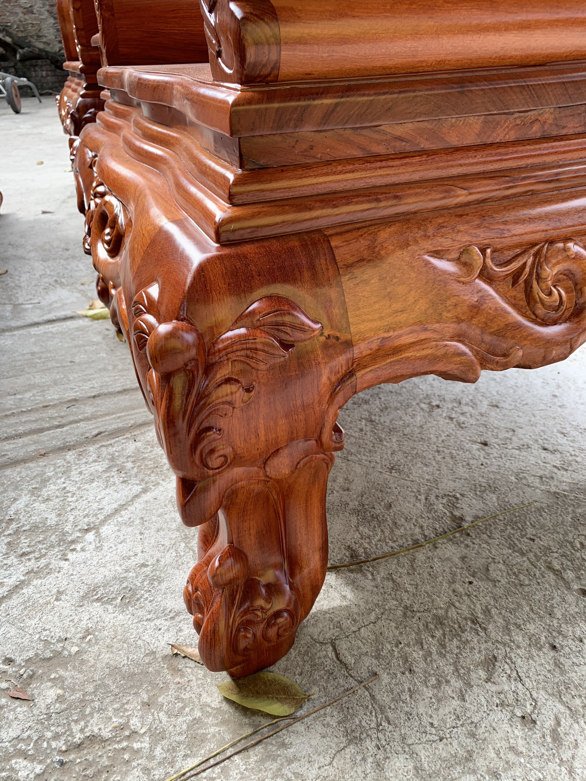 Bộ Hoàng gia V3 gỗ Hương đá 20