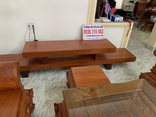 Kệ tivi nguyên khối gỗ Hương đá 5