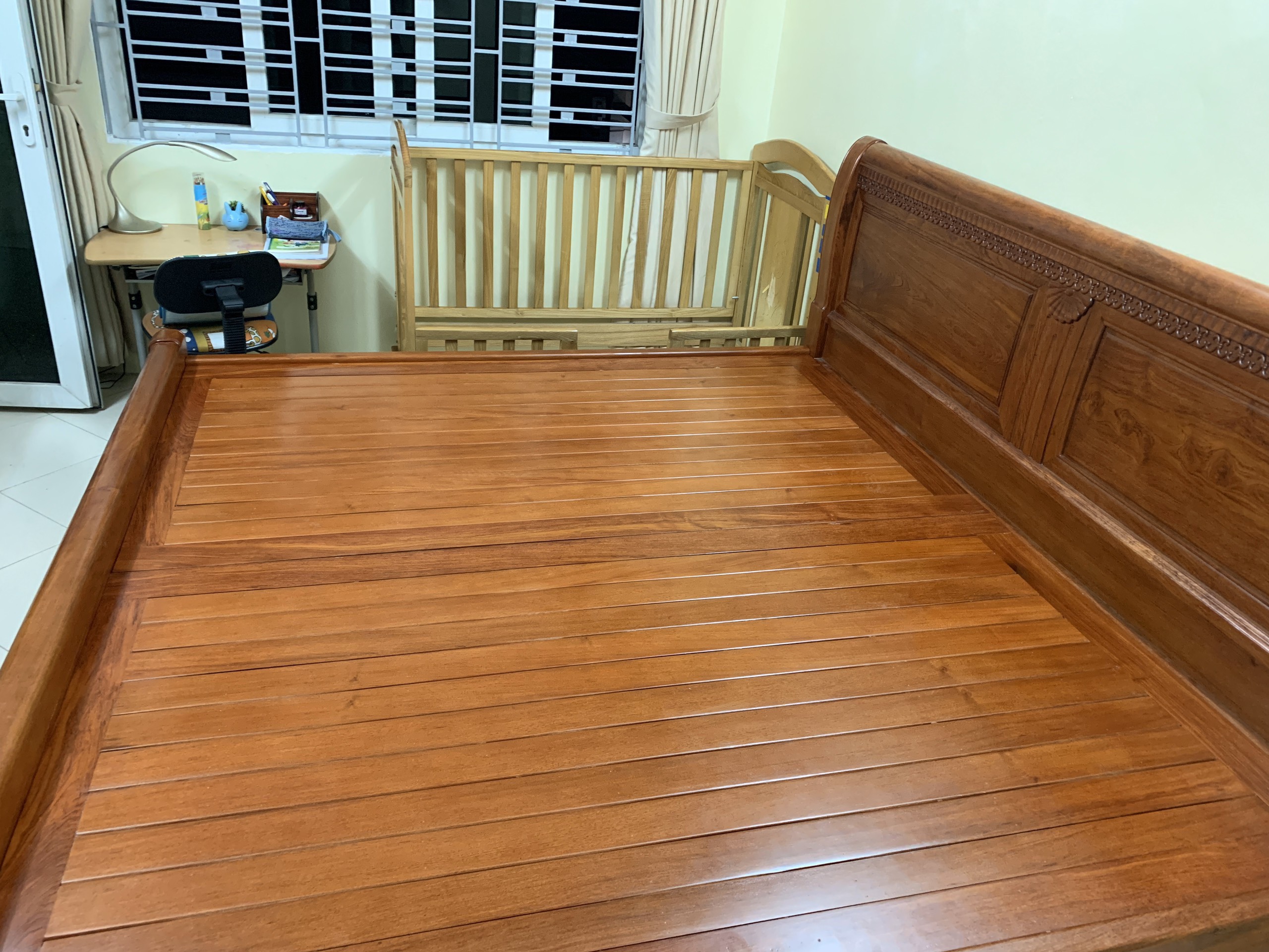 Giường ngủ gỗ Hương đá ( A Duy Hà Nội) 25