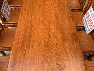 Bàn ăn nguyên khối 8 ghế Hoa Hồng đục 2 mặt gỗ gõ đỏ 12