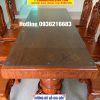 Bàn ăn nguyên khối 8 ghế Hoa Hồng đục 2 mặt gỗ gõ đỏ ( A Hùng - Thái Bình)