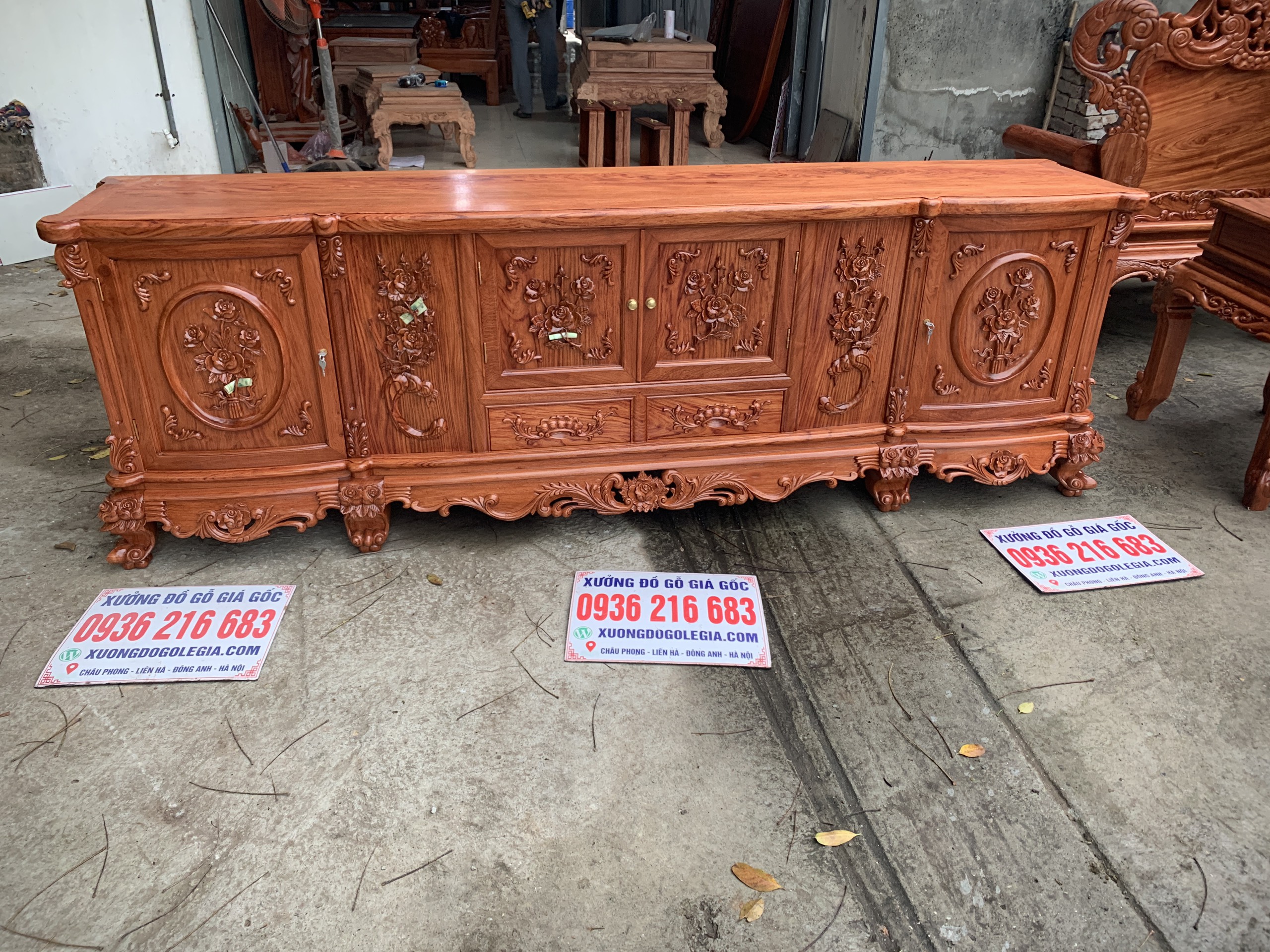 Kệ TiVi Hoa Hồng gỗ Hương đá Kệ TiVi Hoa Hồng gỗ Hương đá 18