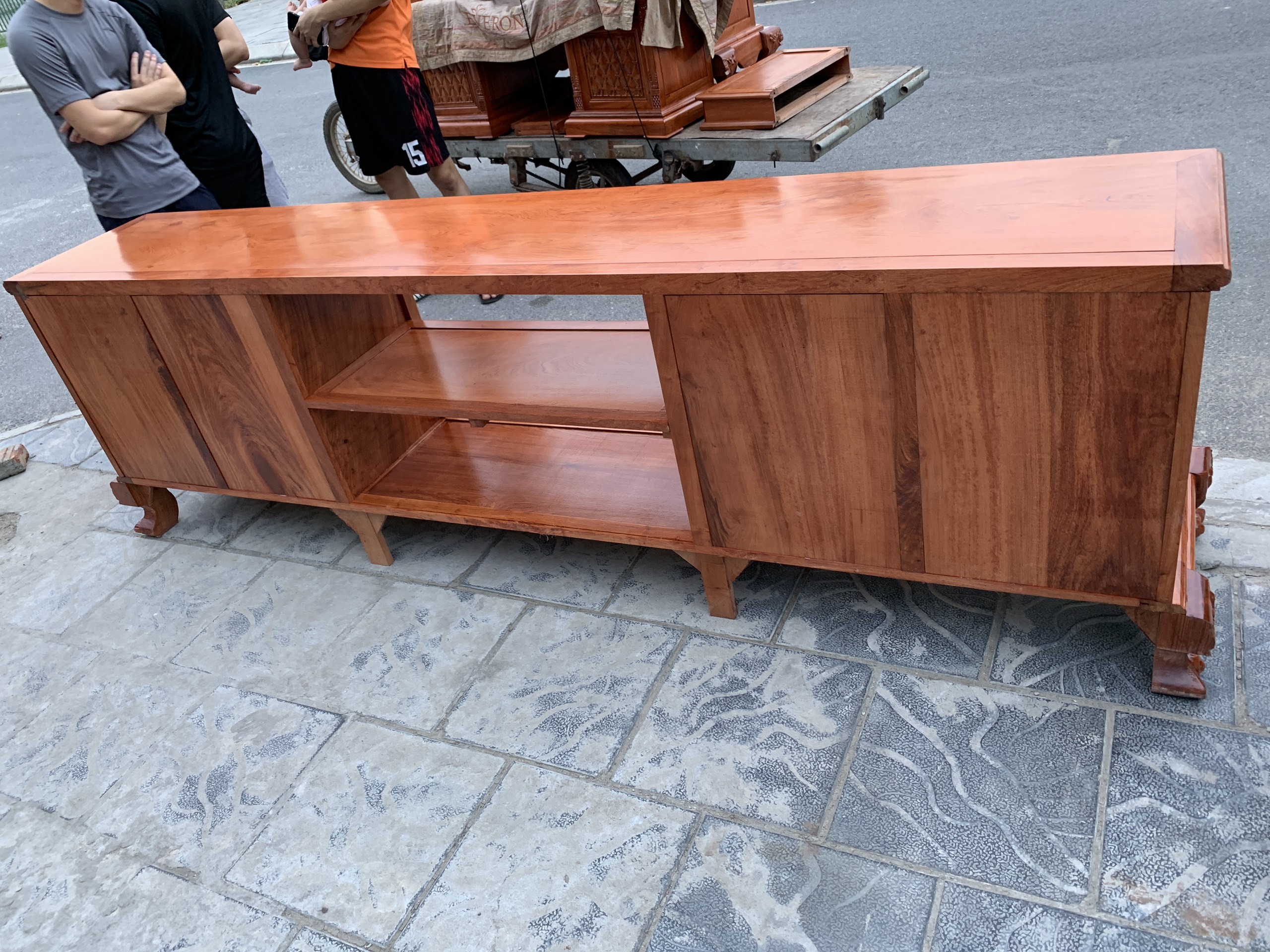 Kệ hoàng Gia để tivi gỗ Hương đá ( A Trọng Lào Cai) 16