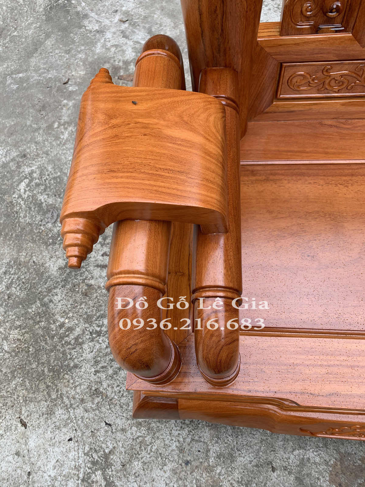 Bộ Tần Thủy Hoàng cột 12 gỗ Gõ đỏ 33