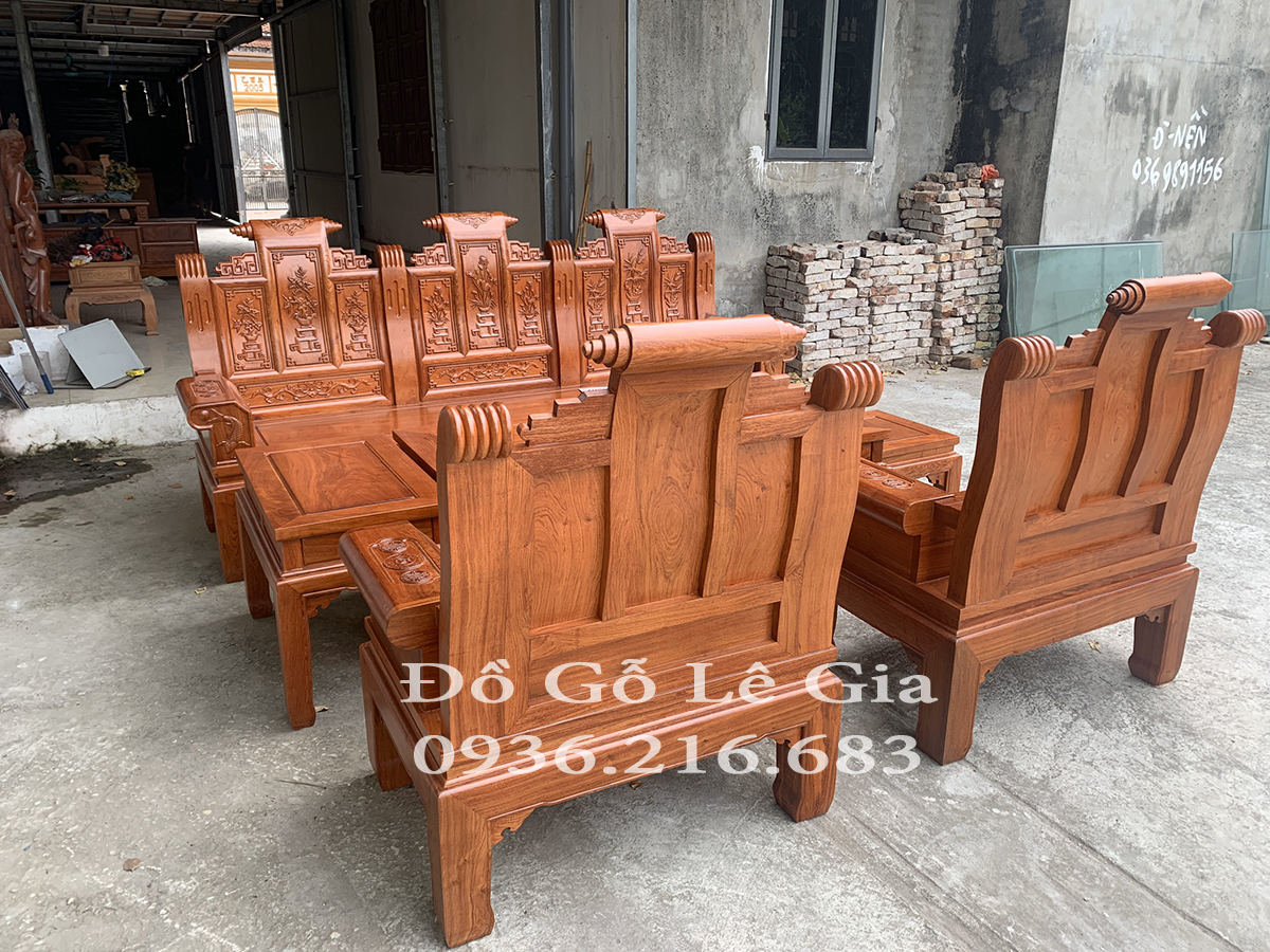 Bộ Âu Á Chương Cuốn Thư Vách đục tứ quý gỗ Hương 13