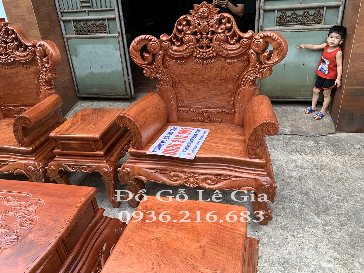 Bộ hoàng gia V4 6 món gỗ hương đá 12