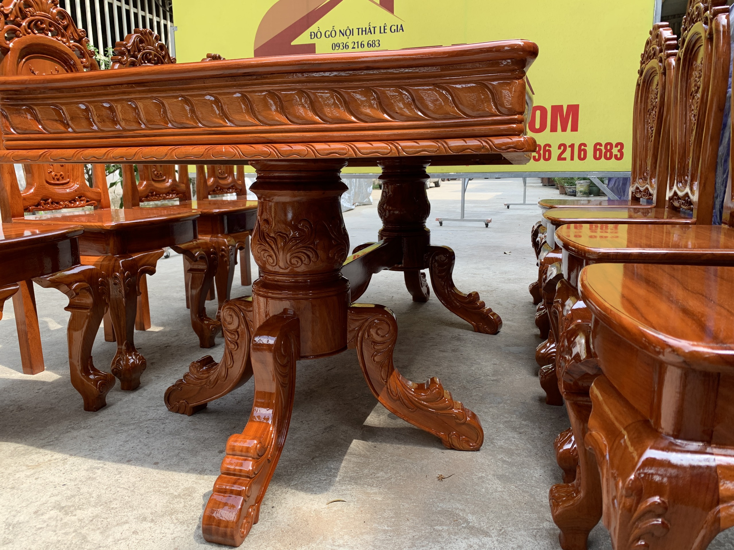 Bàn ăn gỗ Gõ đỏ 8 ghế và 01 bàn 90x180 Bàn ăn gỗ Gõ đỏ 8 ghế và 01 bàn 90x180 15