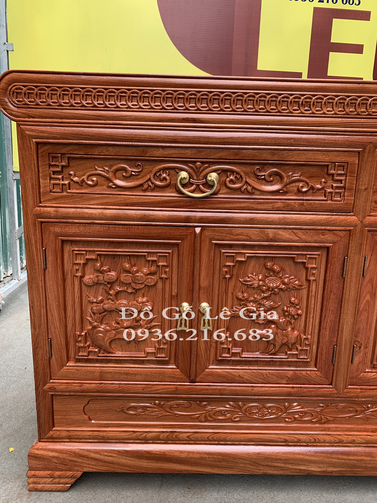 Kệ tivi Mõ đồng tiền gỗ Hương đá ( Chị Linh Đông Anh Hà Nội) 16