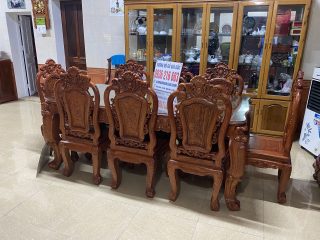 Bộ Bàn Ăn Louis Hoa Hồng 8 ghế ( A Hải - Nghệ An) Bộ Bàn Ăn Louis Hoa Hồng 8 ghế ( A Hải - Nghệ An) 8