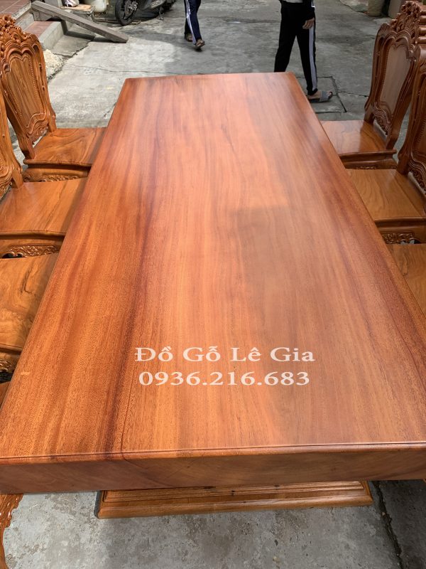 Bộ bàn ăn nguyên khối 8 ghế 1 bàn 20