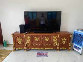 Kệ TiVi dát vàng mẫu Hoa Hồng gỗ Hương (A Mạnh - Lào Cai) Kệ TiVi dát vàng mẫu Hoa Hồng gỗ Hương (A Mạnh - Lào Cai) 9