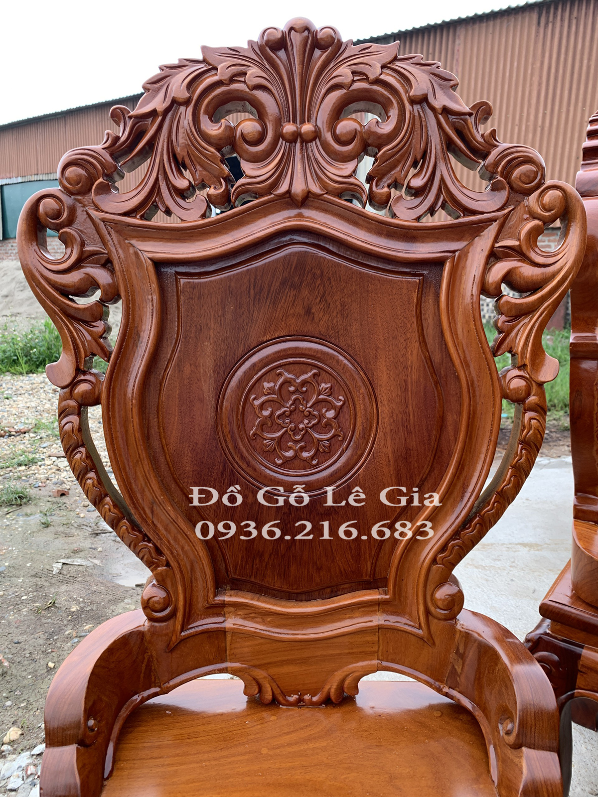 Bộ bàn ăn nguyên khối 10 nghế Louis 280cmx1m gỗ Gõ (A Hiếu - Hải Phòng) Bộ bàn ăn nguyên khối 10 nghế Louis 280cmx1m gỗ Gõ (A Hiếu - Hải Phòng) 31